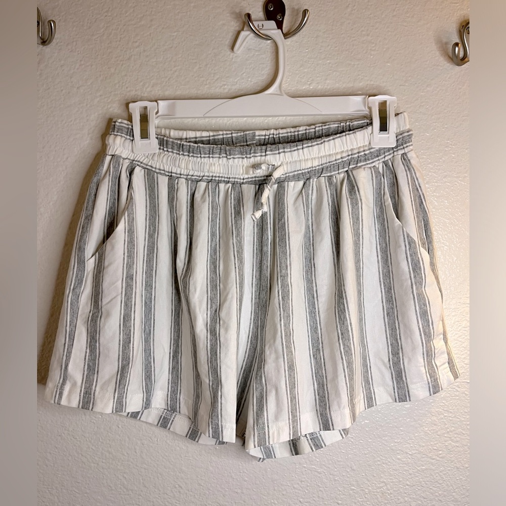 NWT Angie High Waisted Shorts